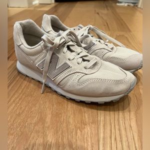 New Balance beige 373 size 7.5